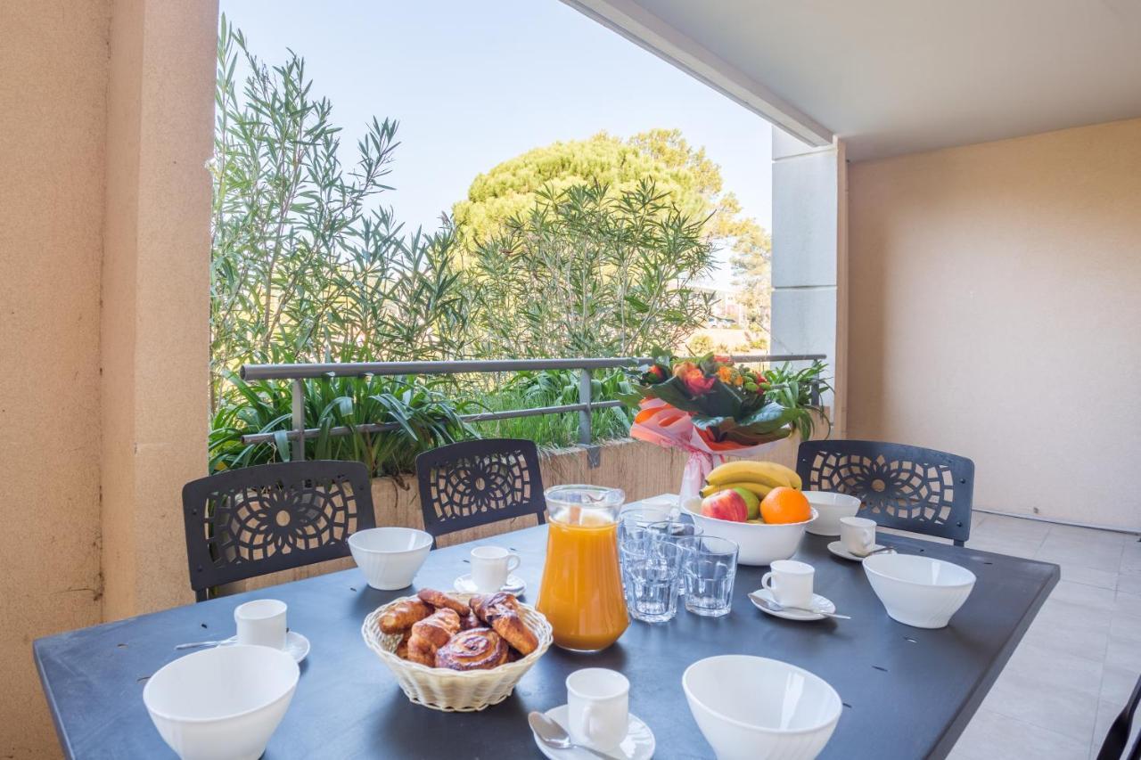 Les Parasols D'Argens Roquebrune-sur-Argens Exterior photo